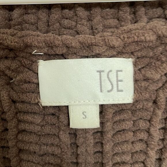 TSE Soft Brown V-neck Cable Sweater - Picture 3 of 6